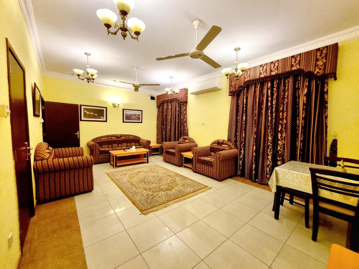 Muscat International Hotel Luaran gambar