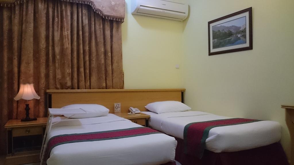 Muscat International Hotel Luaran gambar