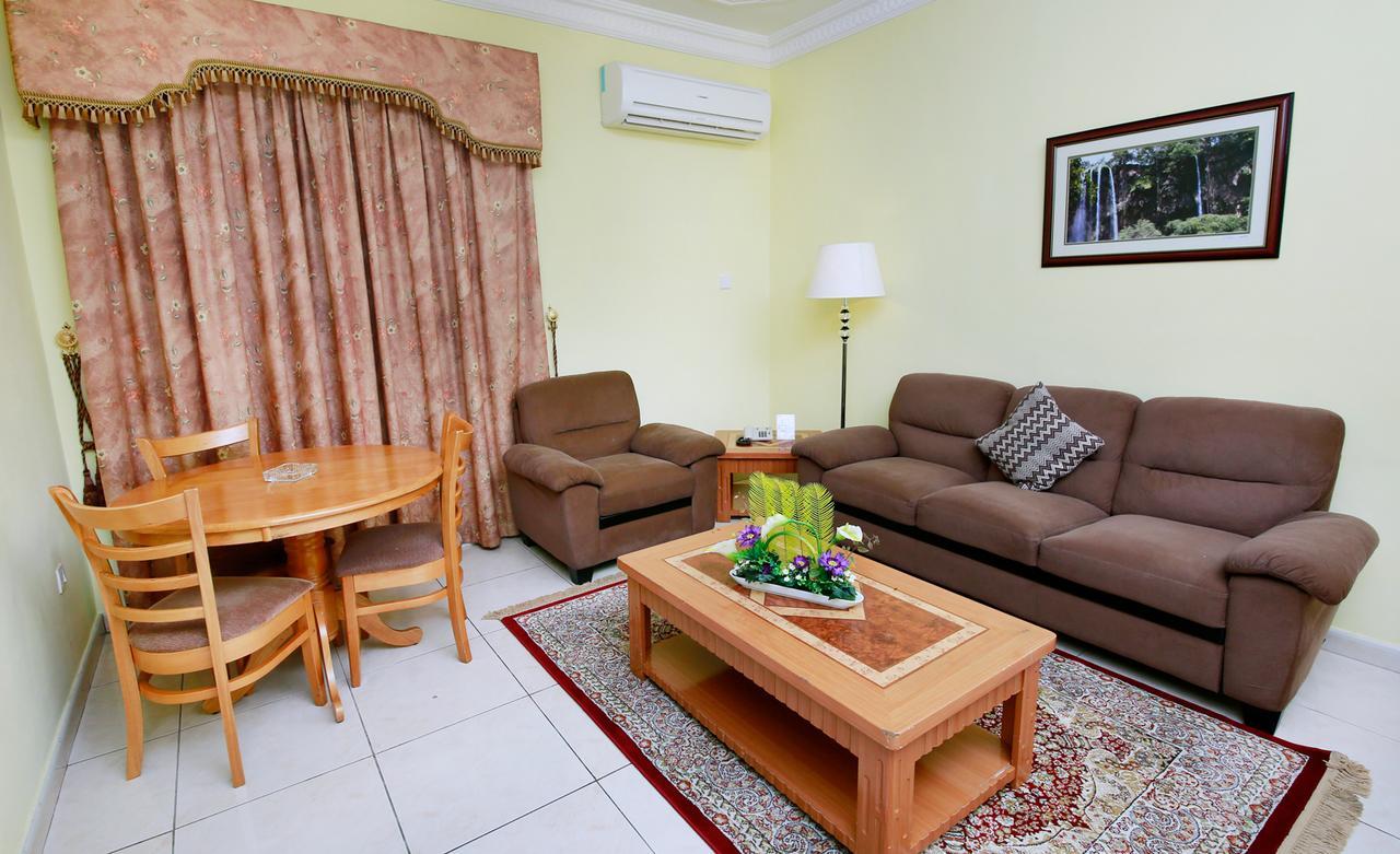 Muscat International Hotel Luaran gambar