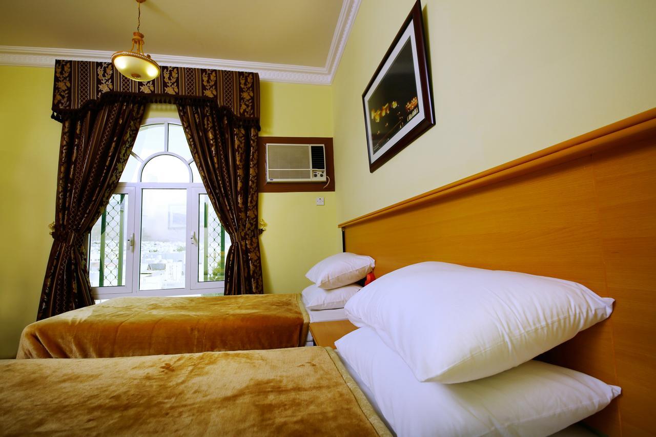Muscat International Hotel Luaran gambar