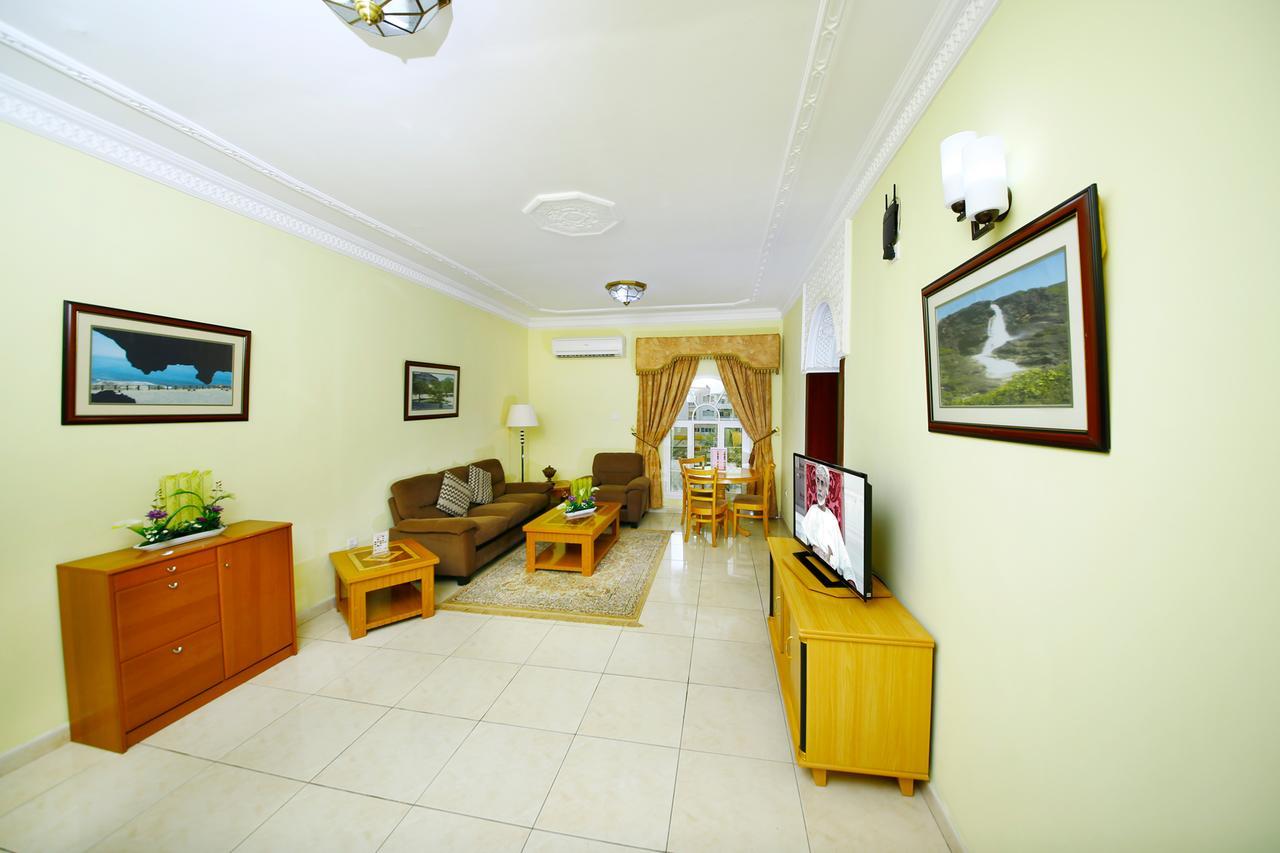 Muscat International Hotel Luaran gambar